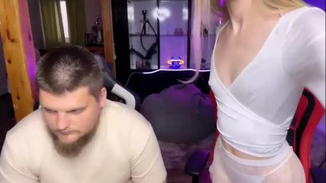 Image 7 of mary_and_vadim Stream on Chaturbate on 15 days ago