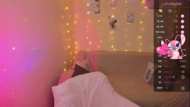 Image 2 of mary_bells Stream on Chaturbate on 2 months ago
