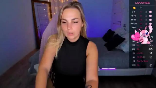 Image 4 of mary_bells Stream on Chaturbate on 1 month ago