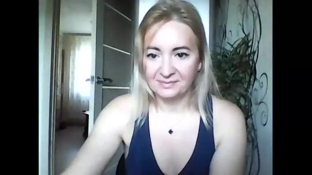 Image 3 of mary_eight Stream on Chaturbate on 20 months ago