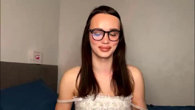 Image 6 of mary_geyson1 Stream on Chaturbate on 2 months ago