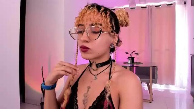 Image 4 of mary_jane_lovers Stream on Chaturbate on 12 days ago