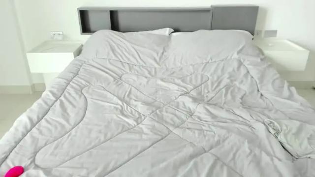 Image 2 of mary_janee__ Stream on Chaturbate on 15 months ago