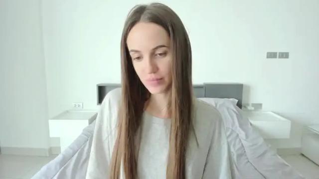 Image 2 of mary_janee__ Stream on Chaturbate on 15 months ago