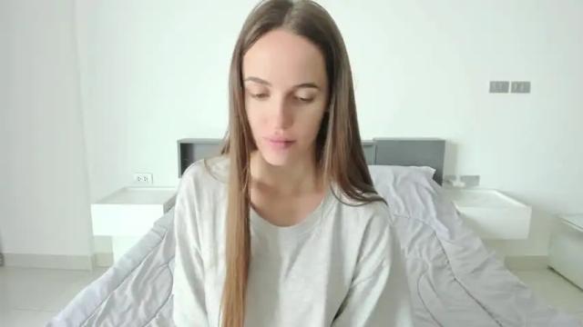 Image 3 of mary_janee__ Stream on Chaturbate on 15 months ago