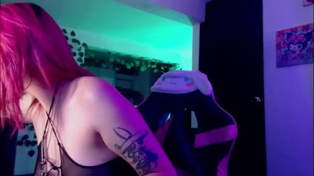 Image 2 of mary_janness Stream on Chaturbate on 3 months ago