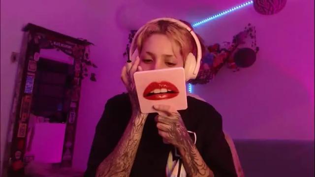 Image 4 of mary_janness Stream on Chaturbate on 23 days ago