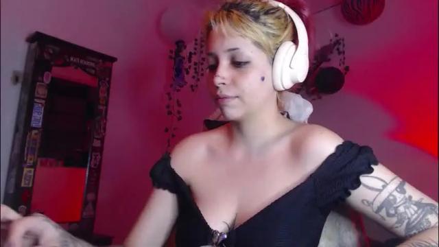 Image 2 of mary_janness Stream on Chaturbate on 18 days ago