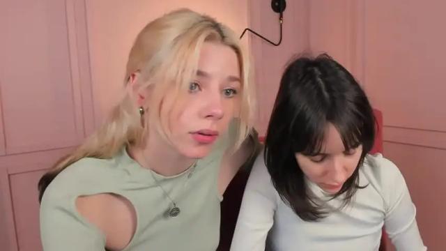 Image 10 of mary_leep Stream on Chaturbate on 13 months ago