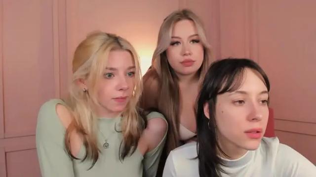 Image 6 of mary_leep Stream on Chaturbate on 13 months ago