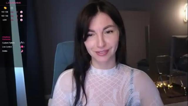 Image 4 of mary_love16 Stream on Chaturbate on 25 days ago