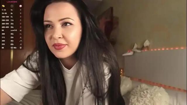 Image 4 of mary_rosse Stream on Chaturbate on 2 months ago