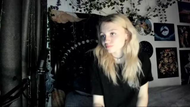 Image 12 of maryalenn Stream on Chaturbate on 17 months ago