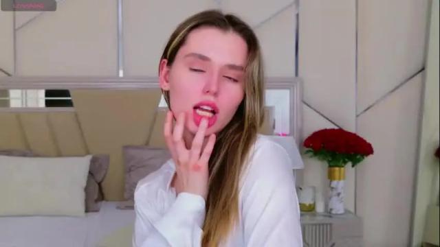 Image 3 of marybeth_snow Stream on Chaturbate on 1 month ago