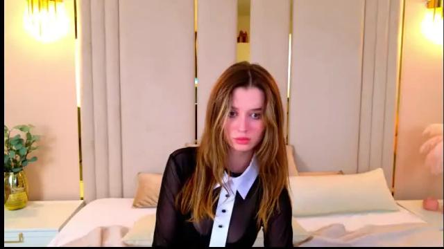 Image 3 of marybeth_snow Stream on Chaturbate on 1 month ago