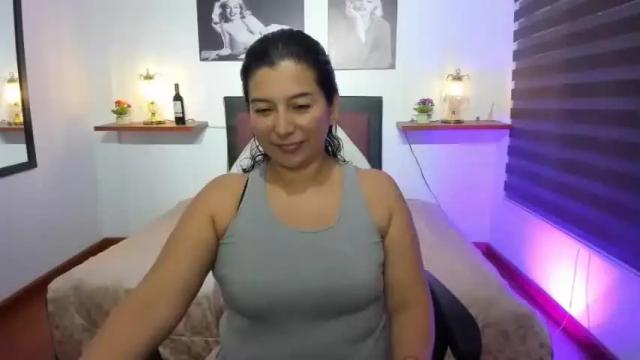 Image 10 of maryc02 Stream on Chaturbate on 18 months ago