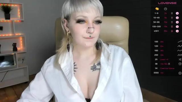 Image 4 of maryconors Stream on Chaturbate on 19 months ago