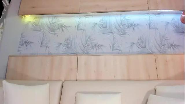 Image 8 of maryevans_ Stream on Chaturbate on 6 days ago