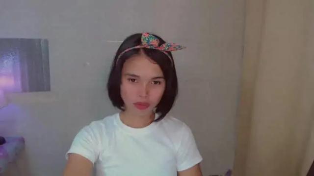 Image 10 of maryhillty_ Stream on Chaturbate on 14 months ago
