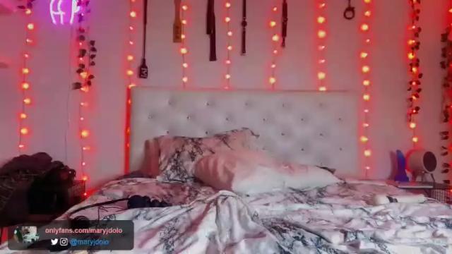 Image 2 of maryj__ Stream on Chaturbate on 20 months ago