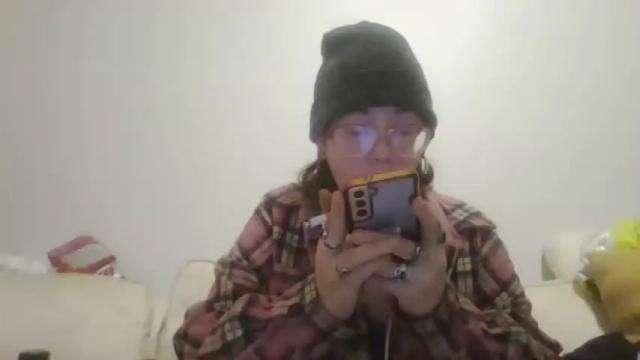 Image 2 of maryjaneflowers Stream on Chaturbate on 15 months ago