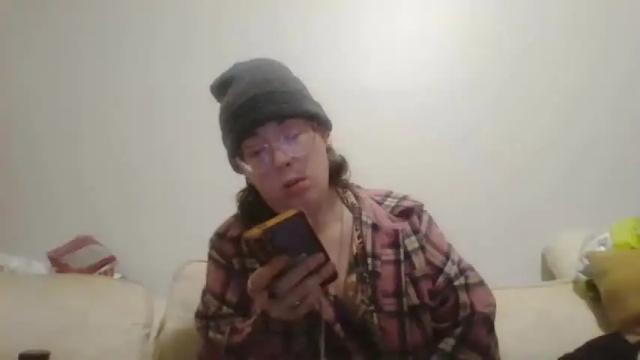 Image 3 of maryjaneflowers Stream on Chaturbate on 15 months ago