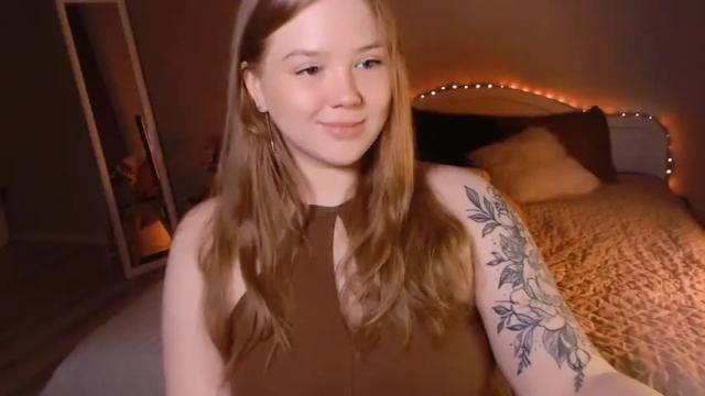 Image 3 of marykeysss Stream on Chaturbate on 13 months ago