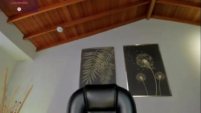 Image 10 of marylewis_ Stream on Chaturbate on 1 month ago
