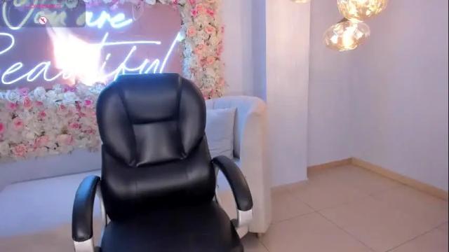 Image 12 of marylewis_ Stream on Chaturbate on 1 month ago