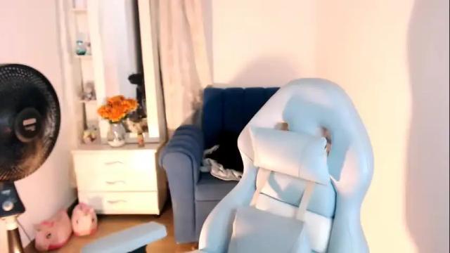 Image 11 of maryline_w Stream on Chaturbate on 15 days ago