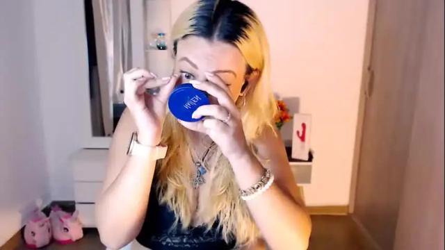 Image 12 of maryline_w Stream on Chaturbate on 1 month ago