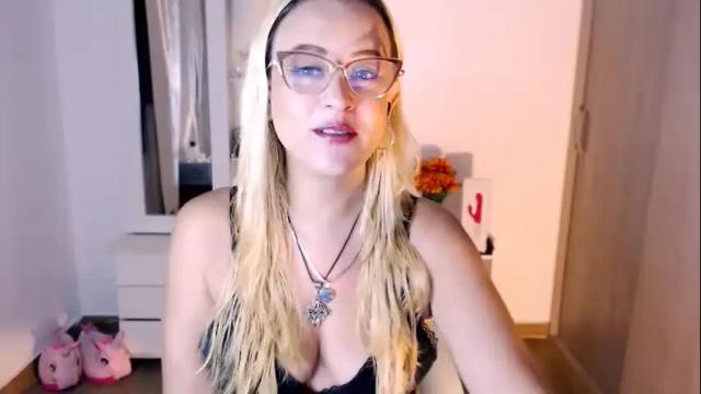 Thumbnail 3, maryline_w's Stream at Chaturbate, 1 month ago