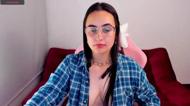 Image 2 of maryluna95 Stream on Chaturbate on 15 months ago