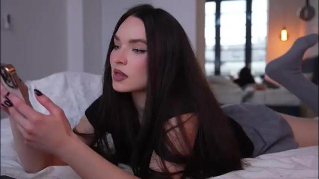 Image 4 of marypsiss Stream on Chaturbate on 11 days ago