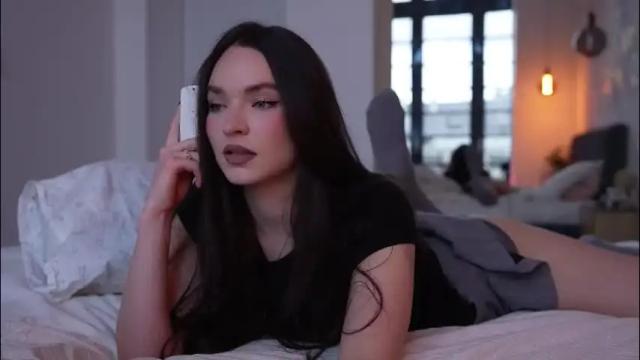 Image 6 of marypsiss Stream on Chaturbate on 11 days ago