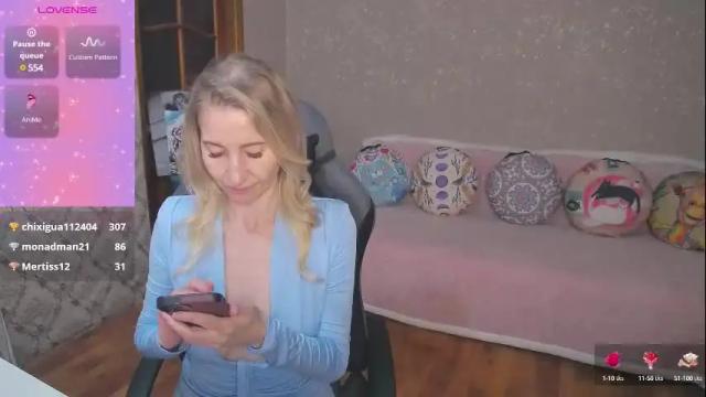 Image 11 of marysantamonika Stream on Chaturbate on 1 month ago