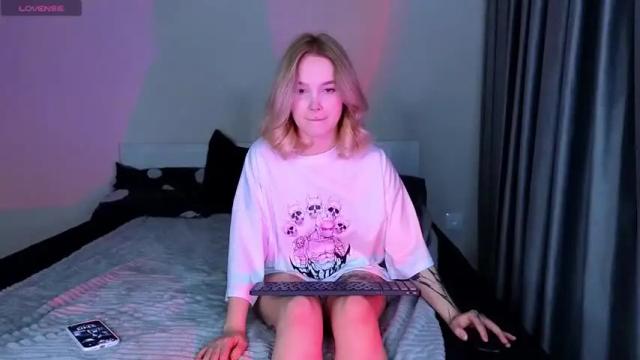 Image 12 of marysliw Stream on Chaturbate on 14 months ago