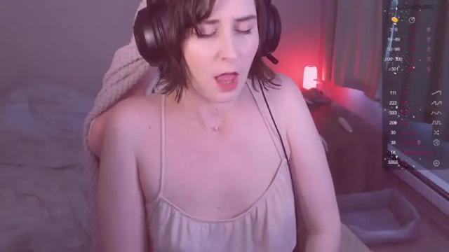 Image 7 of marzipannxo Stream on Chaturbate on 13 months ago