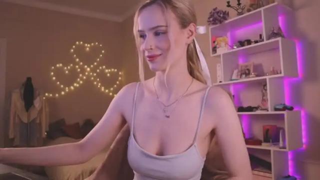 Image 3 of mashmerize Stream on Chaturbate on 14 months ago
