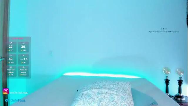 Image 6 of massivecockfuckbunny Stream on Chaturbate on 2 months ago