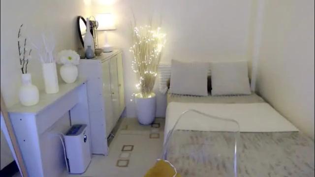 Image 12 of massivecockgoddess Stream on Chaturbate on 1 month ago