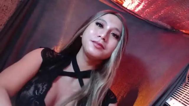 Image 4 of massivecumforyou Stream on Chaturbate on 12 months ago
