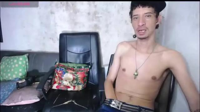 Image 3 of master_and_sumisse Stream on Chaturbate on 1 month ago