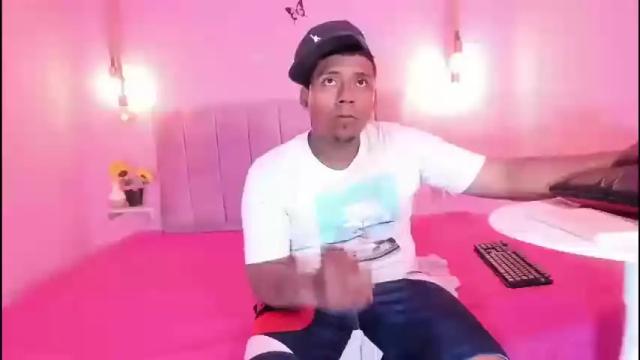 Image 2 of mastiv_1 Stream on Chaturbate on 29 days ago