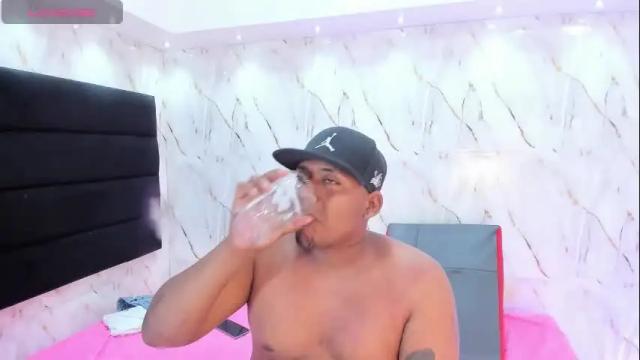 Image 7 of mastiv_1 Stream on Chaturbate on 22 days ago