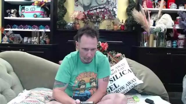 Image 2 of matchingtracksuits Stream on Chaturbate on 15 months ago