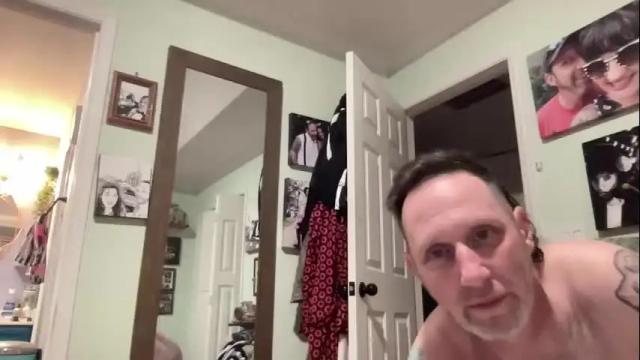 Image 8 of matchingtracksuits Stream on Chaturbate on 14 months ago
