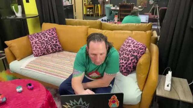 Thumbnail 1, matchingtracksuits's Stream at Chaturbate, 26 days ago