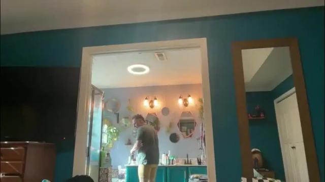 Image 3 of matchingtracksuits Stream on Chaturbate on 1 month ago