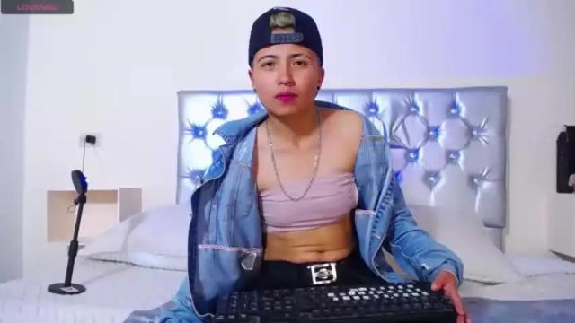 Image 3 of mathias_smithh Stream on Chaturbate on 20 months ago